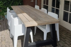 Hardhouten tuintafel 280